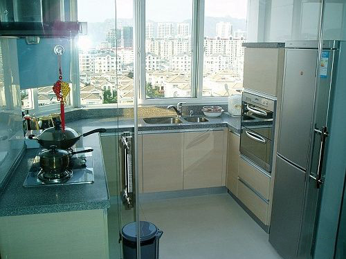 拯救油腻厨房 几招轻松搞定