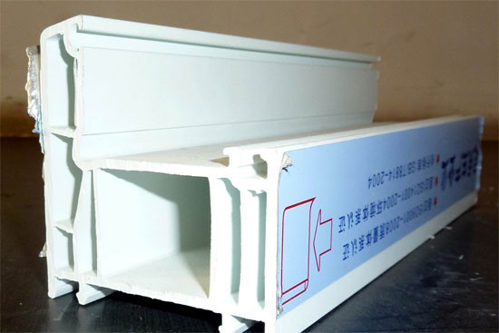 封阳台用什么材料