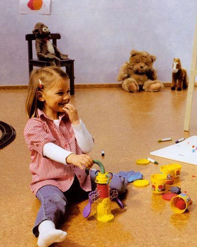 软木地板选购与保养知识