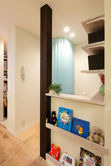 旧宅翻新 日本50平清新自然三口之家