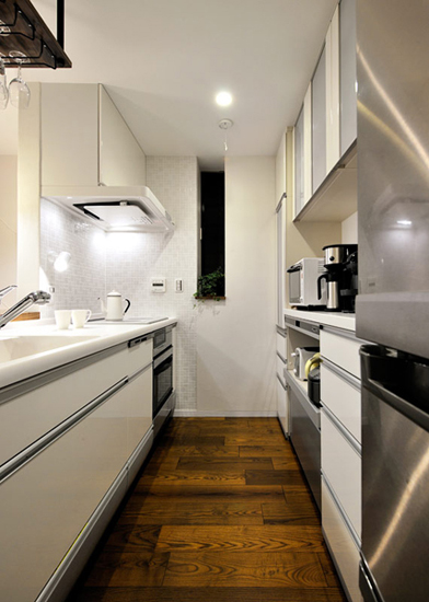 现代与古典并存 日本77平唯美公寓设计