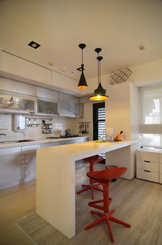 客厅动线规划 造就83平现代风公寓