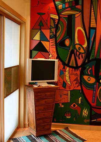 纯情与性感并存 都市单身白领女人的精致家(图)