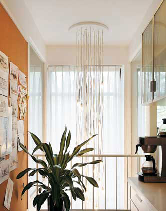 简单平凡的都市人家 轻舞飞扬的闪耀居室(组图)