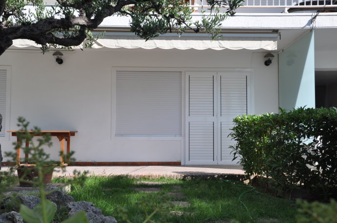 格拉夫多功能卷帘窗简介