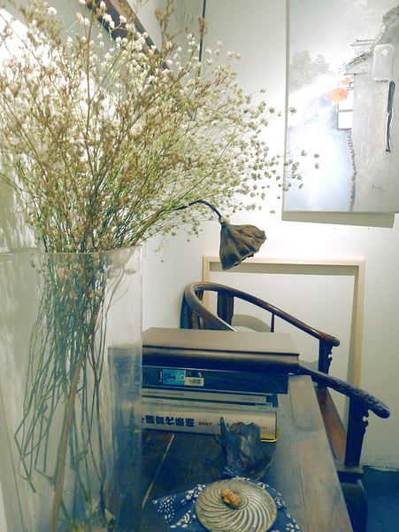 今年冬天的室内装饰 必须给房间加点观叶绿色植物！