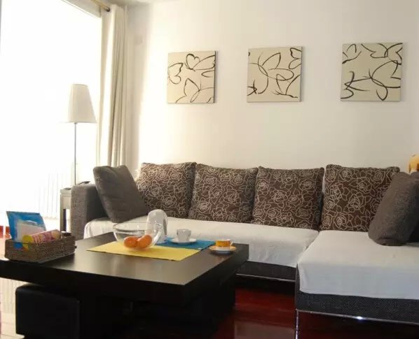 新房装修完快速清除味道的方法