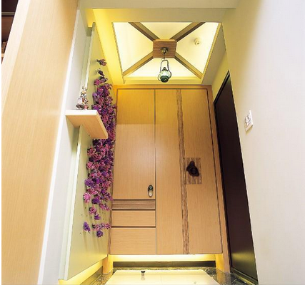 客厅风水禁忌之玄关与吊顶