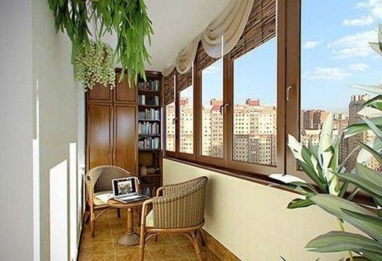 主卧室带阳台风水好吗？