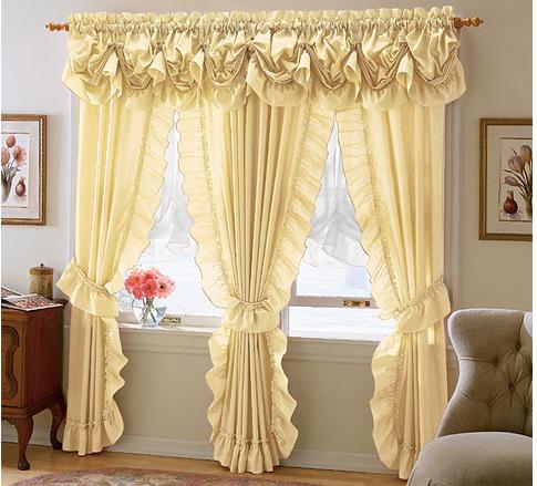 奥地利式花边窗帘