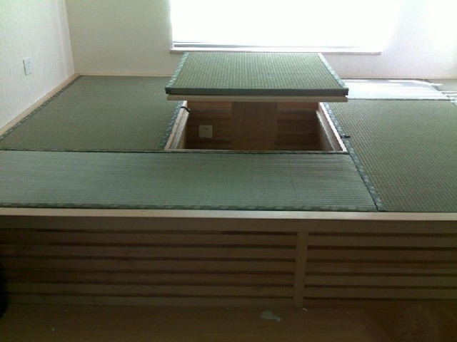 榻榻米地台图片