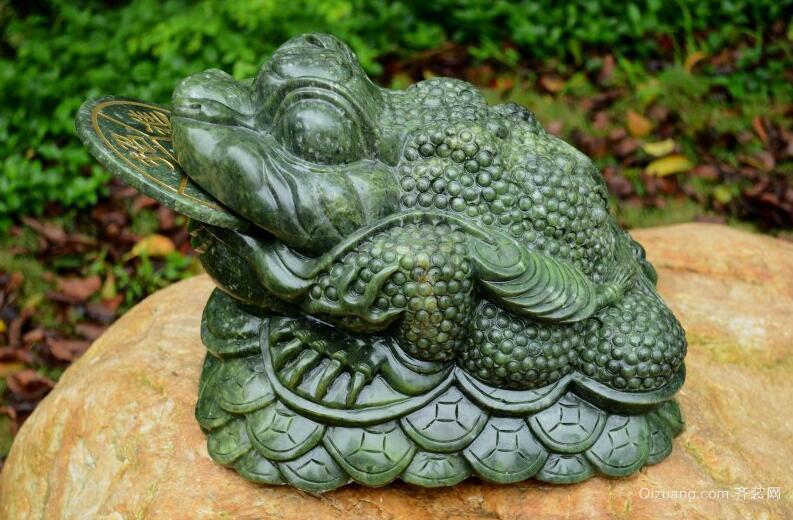 金蟾风水摆件